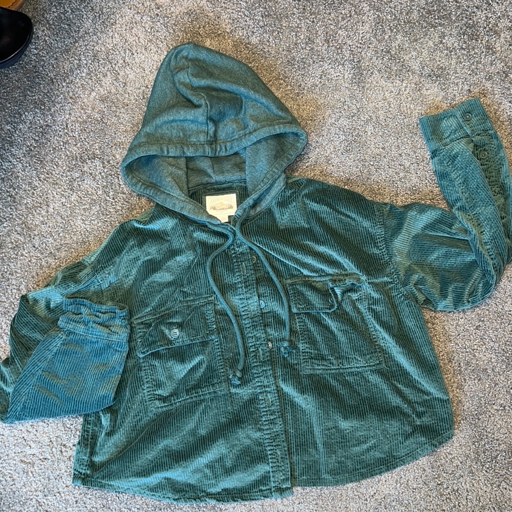 American Eagle Cropped Jacket, size L